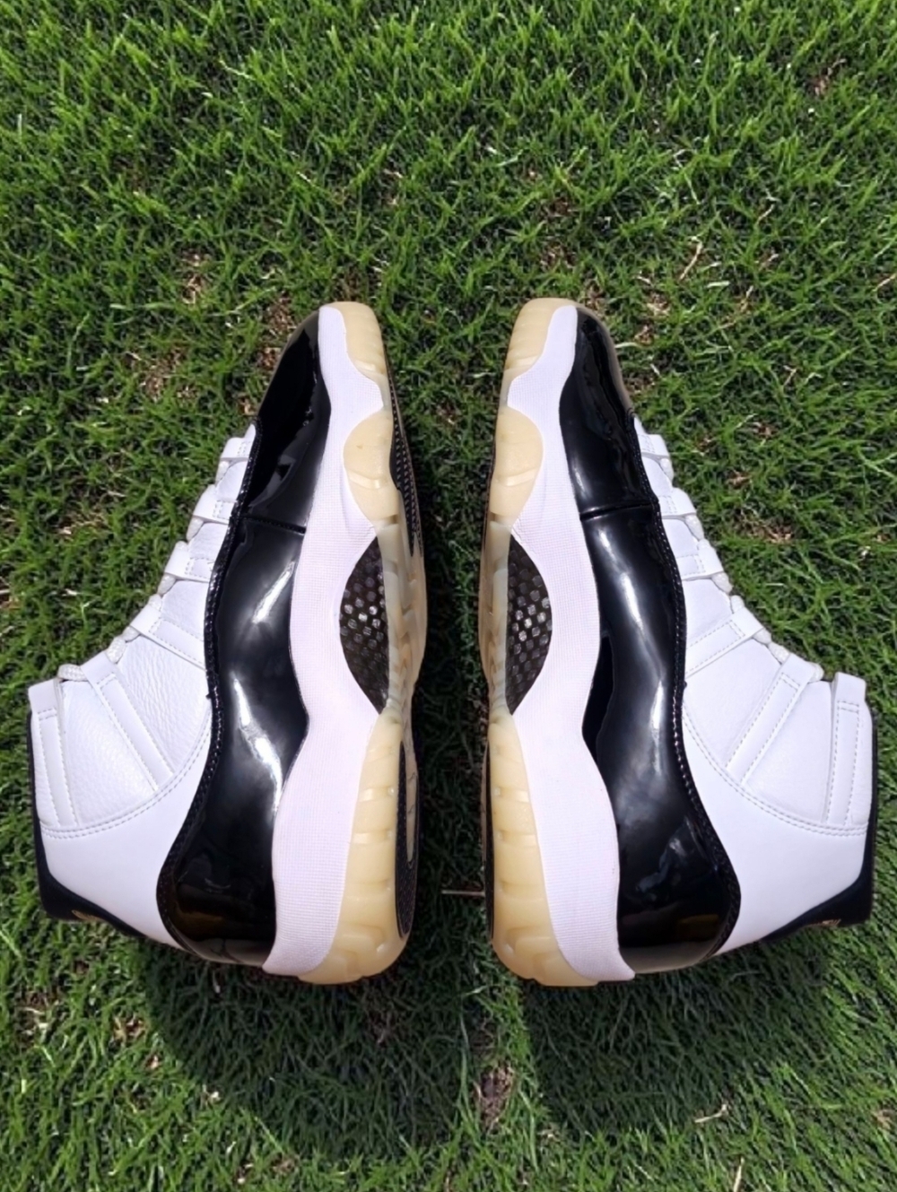 Air Jordan 11 Retro Gratitude 2023 Sz 11.5 - Picture 2 of 7